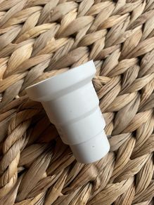 Bulb converted adaptor Converts B22 socket to E27 socket