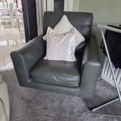 Free leather swivel chair
