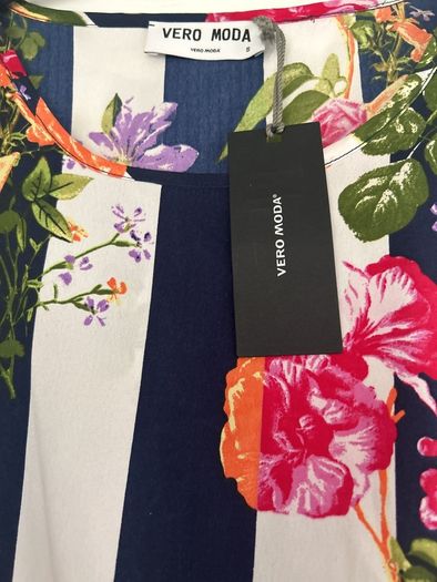 Navy &White Floral Dress BNWT Vera Moda