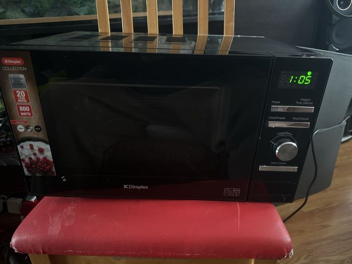 Dimplex Freestanding Microwave