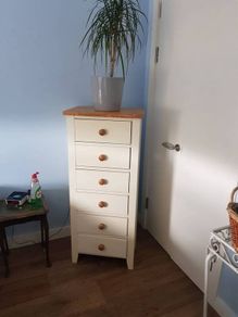 chest drawers( can deliver)