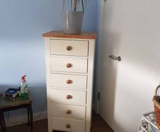 chest drawers( can deliver)
