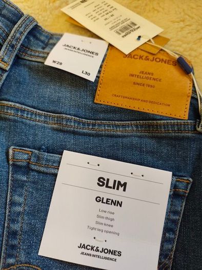 denim pants