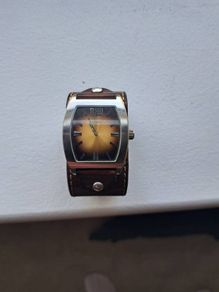 mens guess watch