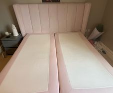 Kingsize bed