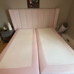 Kingsize bed