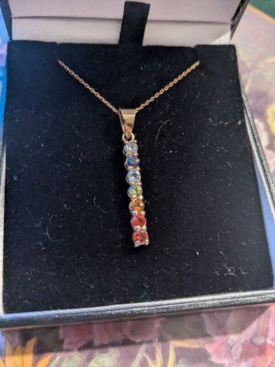 9 carat gold necklace