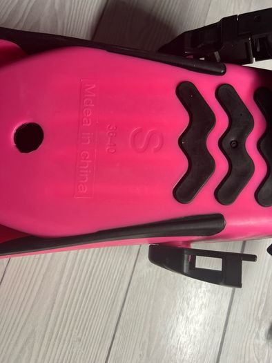diving fins brand new