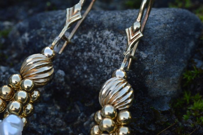 Vintage 1940s Pearl Drop Earrings - 14ct Gold