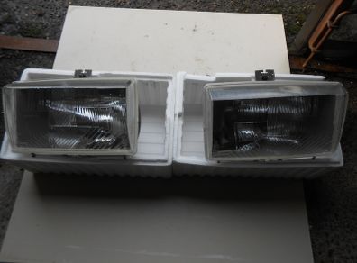 2 Peugeot 305 New Headlamps.