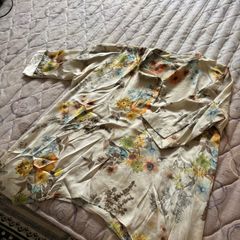 woman blouse