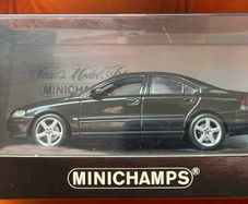 Volvo S60R AWD Black Model 1/43