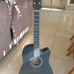 Black acoustic guitar