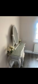 dressing table and mirror