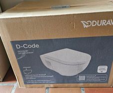 Duravit wall hung toilet (new)