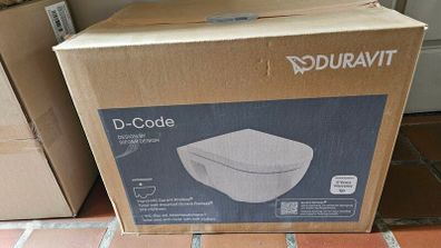 Duravit wall hung toilet (new)