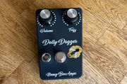 Honeybee amps Dolly dagger fuzz