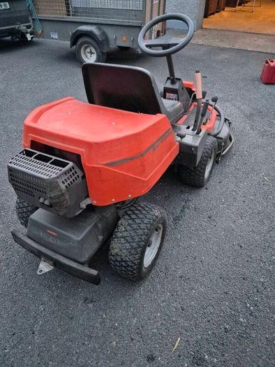 Front Deck Ride-On Mower