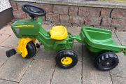 John Deere tractor ride on with trailer