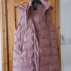 Zara Sleeveless  Puffa  Jacket Small