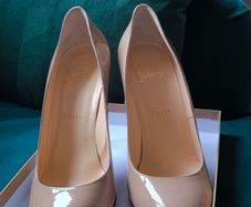 Christian Louboutin Nude Fifi 100 patent calf (39.5 / 6.5 no half on adverts)