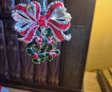 Newbridge Holly with Bow Hanging Decoration, Multi