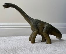 Schleich Brachiosaurus Dinosaur Figure D-73527  approx. 20 cm. height 2016  Dirty Used Please see photos