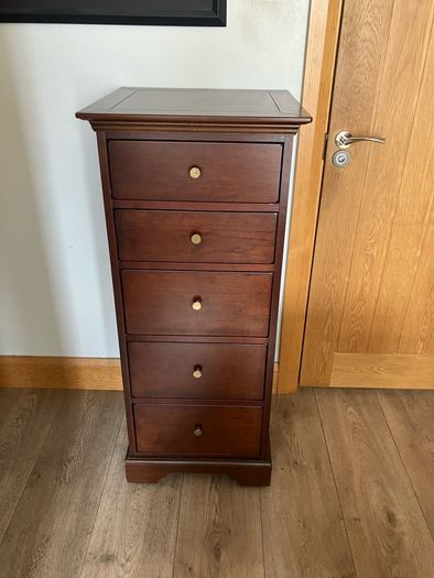 Mahogany Chest Drawers
