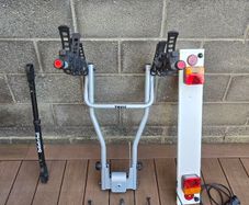 Thule 4 bike rack bundle