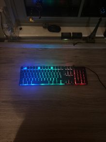 Wired light-up gaming keyboard and mouse