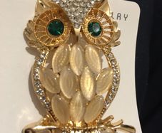 Brooch