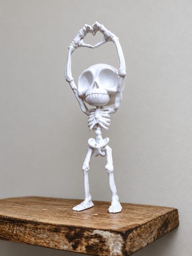 Skeleton Heart Hands Figurine Cute Halloween Decoration