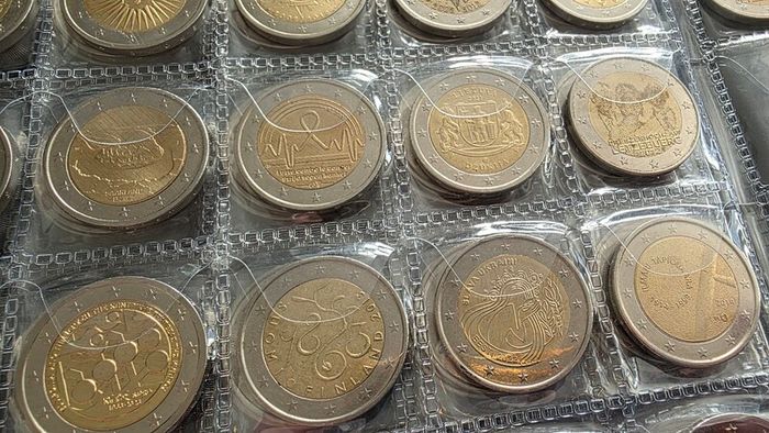2 euro coin