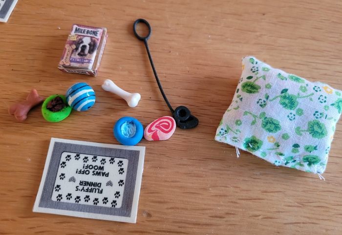 Handmade dog / puppy sets for dolls houses + kennels etc