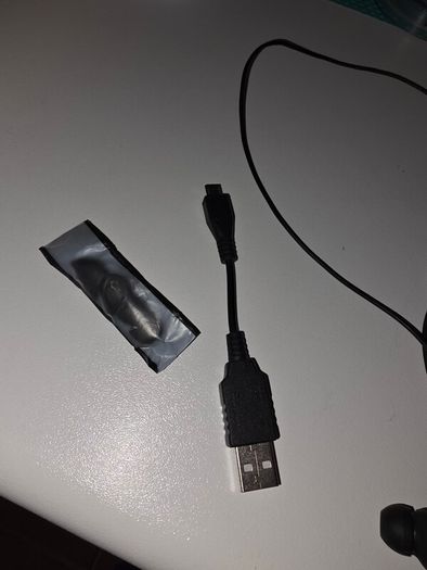 Wireless headphones, Anker Bluetooth headphones