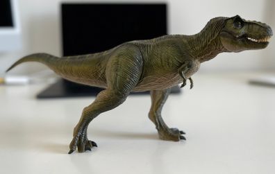 Premium Collectable Jurassic Park/King Kong Collection (5 figures)