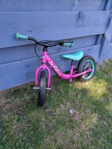 Apollo Wizzer Balance bike