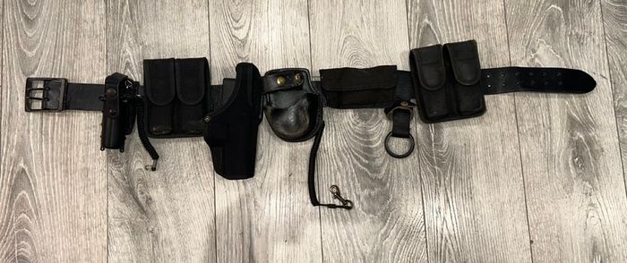 Genuine PSNI (Police Service of Northern Ireland) duty belt setup complete with multiple original Bianchi International components