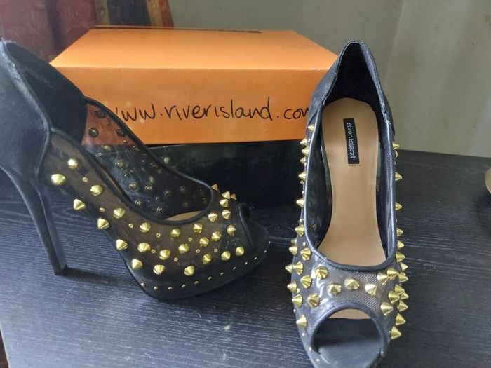 River Island shoes size 6 (free postage)