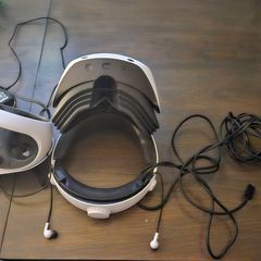 Ps5 VR Headset and hand controls with charging port.