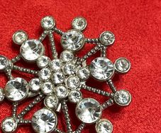 Silver tone Rhinestone Brooch