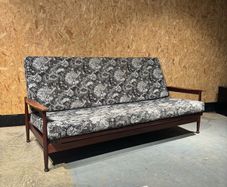 Mid century Guy Rogers Manhattan sofa day bed