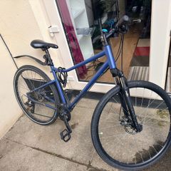 Riverside 500 hybrid bike size m