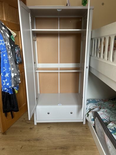 wardrobe