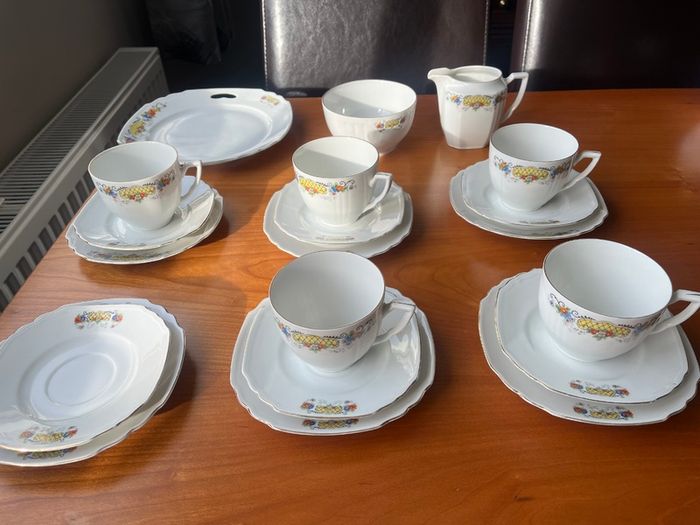 China Tea Sets x 3 - Bundle