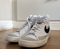 Nike Blazer Mid 77