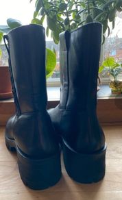 Osprey London Black Boots