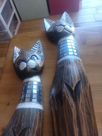 Antique wooden cats
