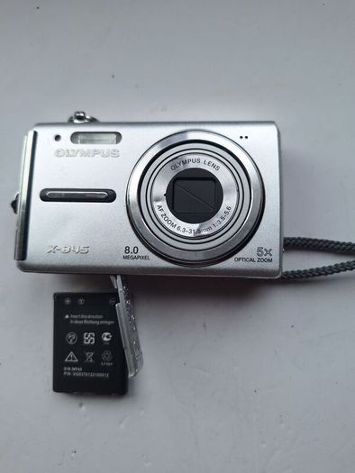 Olympus X 845 digital camera