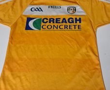 (Tight Fit) Antrim GAA O'Neills Hurling/Gaelic Football Jersey (Adult Small) FREE POST